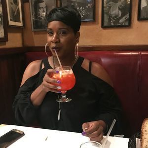 Meet your Posher, Denise